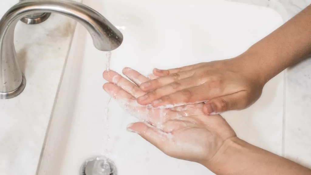 wash your hands often to protect from coronavirus and germs at trade shows